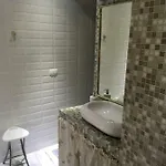 Trilogy 게스트하우스 4*