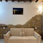 Trilogy Pensión 4*